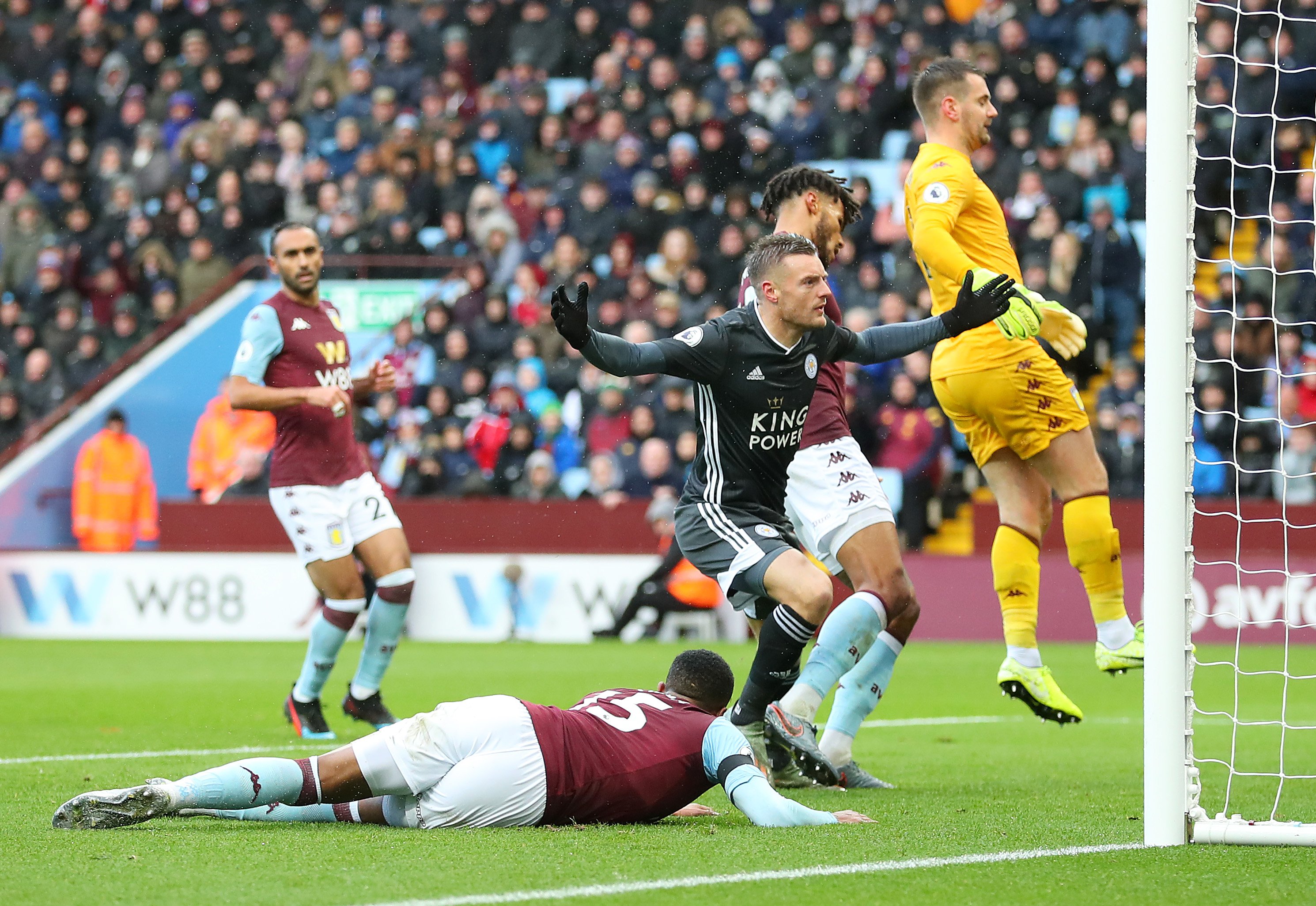 界广泛关注 界广泛关注